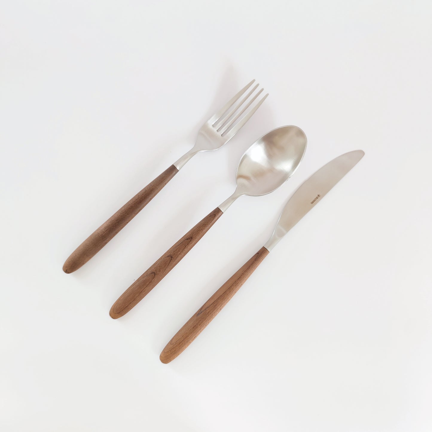 DINNER SET | MAPLE CUTLERY